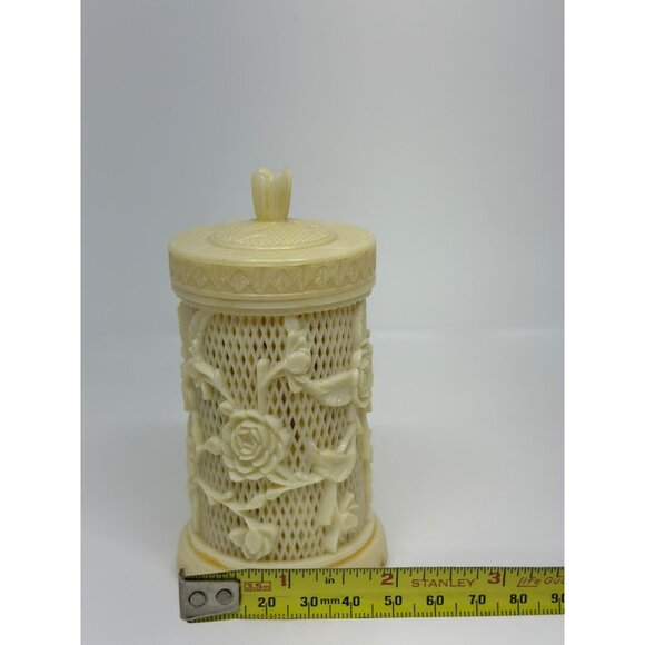 VTG 1978 AGiftCorp Round Ivory Rose Pierced Hors' d'oeuvres Box 5" Tall READ - Picture 10 of 10